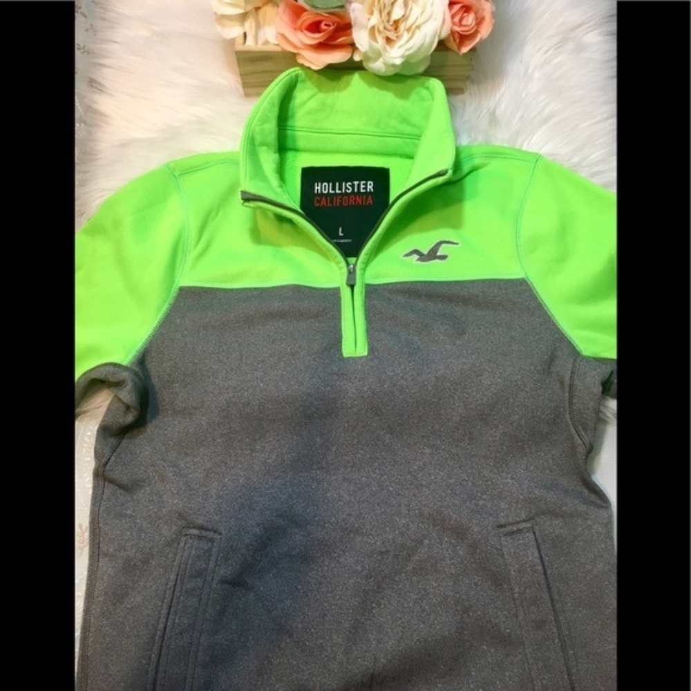 Hollister Fleece